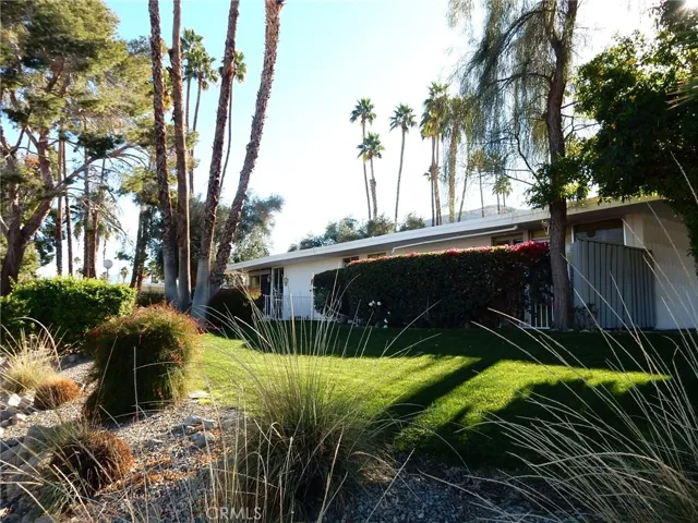 Streetview of 28 on the left.