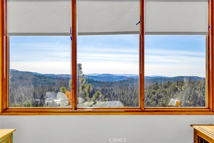 25430 Fernleaf Drive, Idyllwild, California 92549