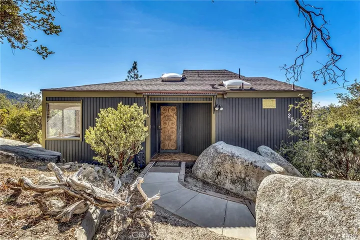 25430 Fernleaf Drive, Idyllwild, California 92549
