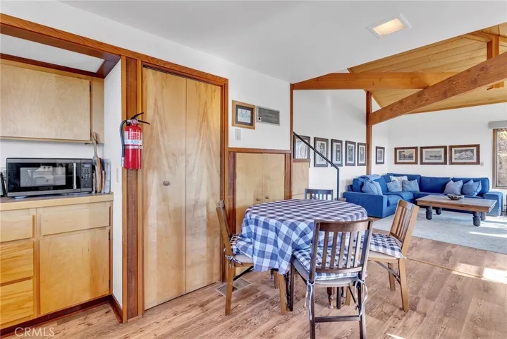 25430 Fernleaf Drive, Idyllwild, California 92549