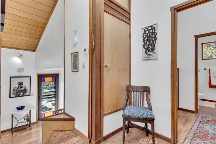 25430 Fernleaf Drive, Idyllwild, California 92549