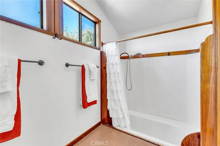 25430 Fernleaf Drive, Idyllwild, California 92549