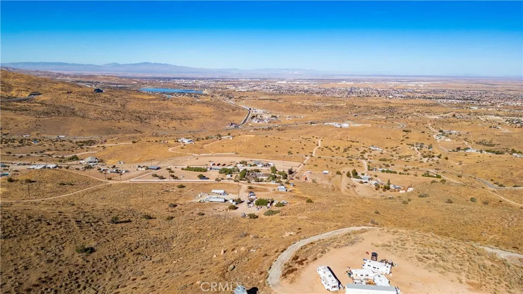 1850 Katee Lane, Palmdale, California 93550 home-pic-18