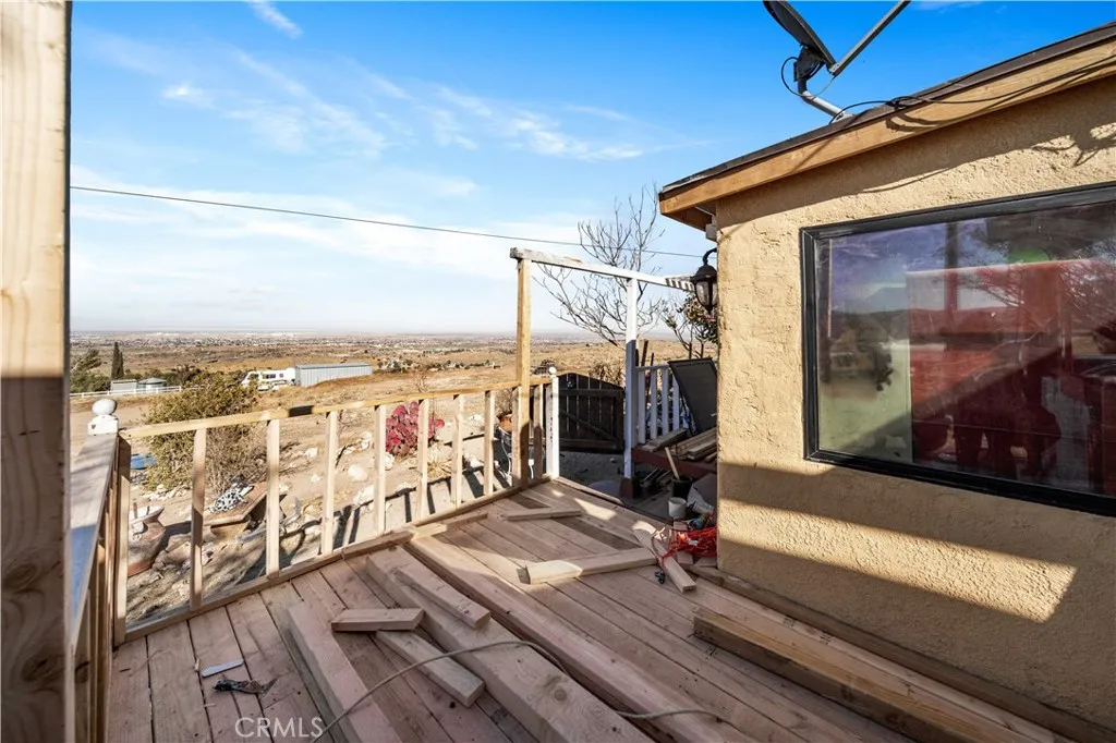 1850 Katee Lane, Palmdale, California 93550 home-pic-5