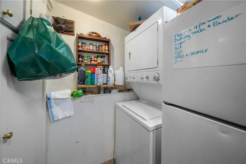 1850 Katee Lane, Palmdale, California 93550 home-pic-8