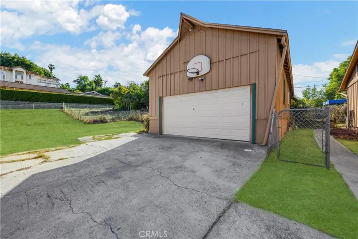 2724 S Hacienda Boulevard, Hacienda Heights, California 91745