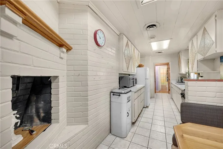 2724 S Hacienda Boulevard, Hacienda Heights, California 91745
