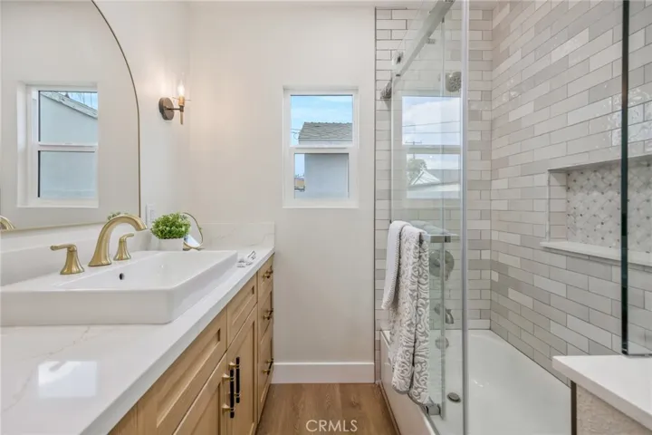 1015 E Oakmont Avenue, Orange, California 92867
