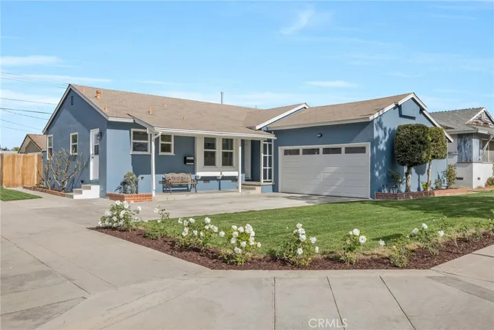 1015 E Oakmont Avenue, Orange, California 92867