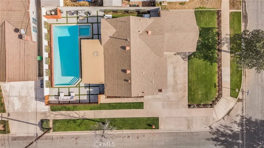 1015 E Oakmont Avenue, Orange, California 92867