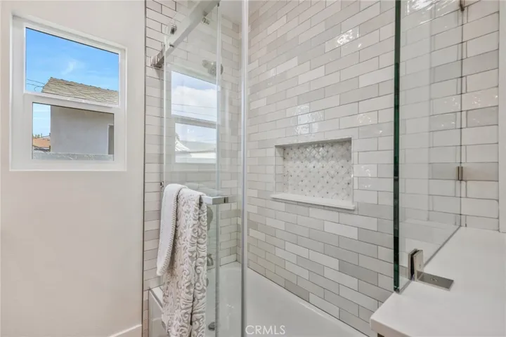 1015 E Oakmont Avenue, Orange, California 92867