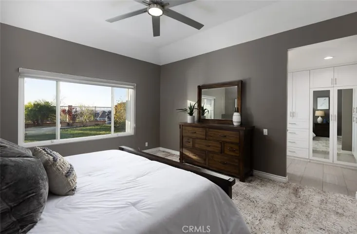 399 S Smokeridge Terrace, Anaheim Hills, California 92807