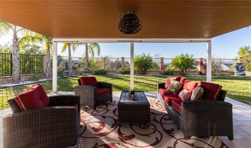 399 S Smokeridge Terrace, Anaheim Hills, California 92807