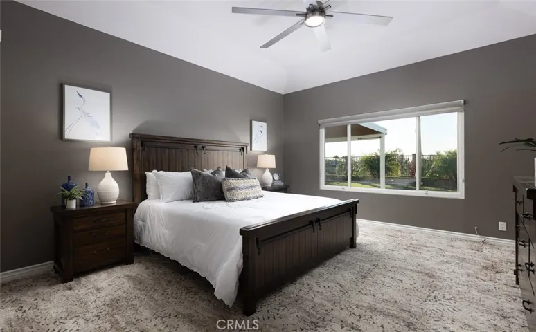 399 S Smokeridge Terrace, Anaheim Hills, California 92807