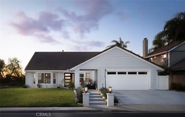399 S Smokeridge Terrace, Anaheim Hills, California 92807