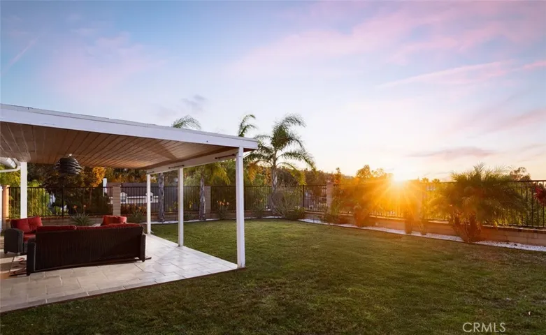 399 S Smokeridge Terrace, Anaheim Hills, California 92807