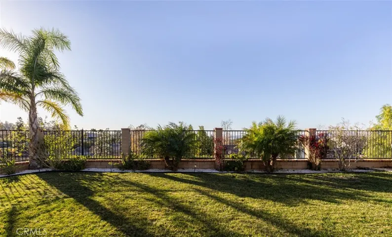 399 S Smokeridge Terrace, Anaheim Hills, California 92807