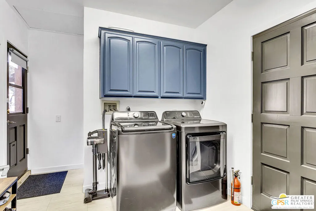 25181 Gail Drive, Idyllwild, California 92549 home-pic-35