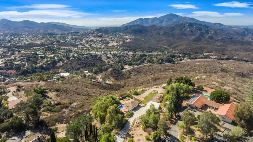 13767 Calle Del Sol, Jamul, California 91935