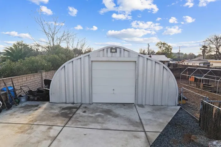 2446 Kelly Avenue, Ramona, California 92065
