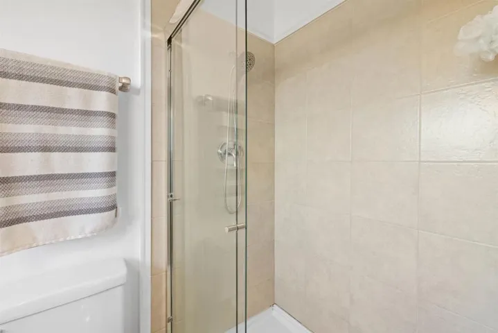 2446 Kelly Avenue, Ramona, California 92065