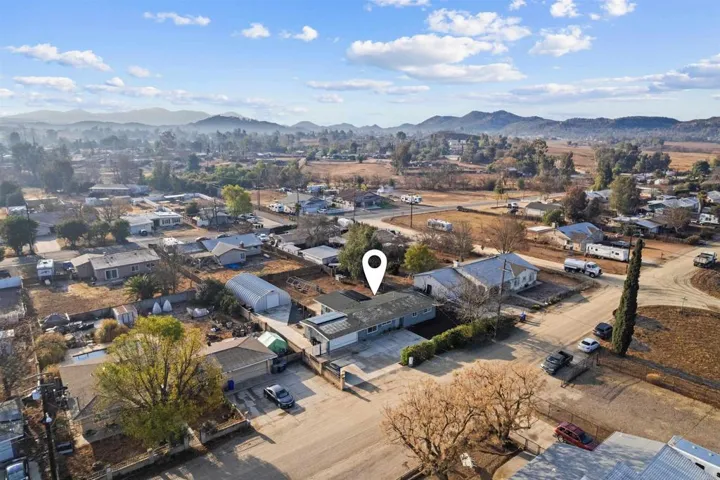 2446 Kelly Avenue, Ramona, California 92065