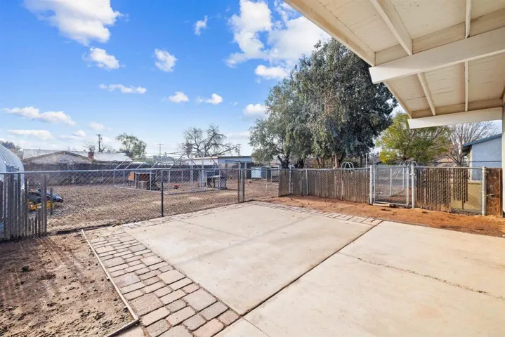 2446 Kelly Avenue, Ramona, California 92065