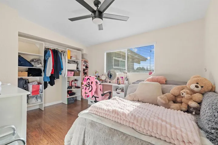 2446 Kelly Avenue, Ramona, California 92065