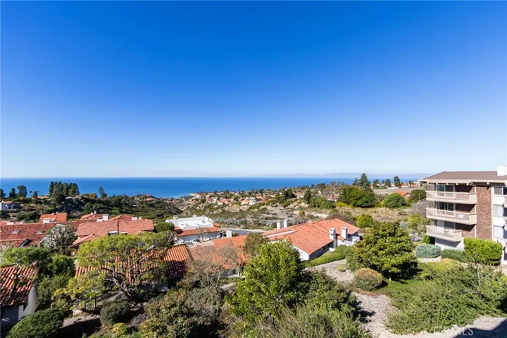 6542 Ocean Crest Drive C204, Rancho Palos Verdes, California 90275