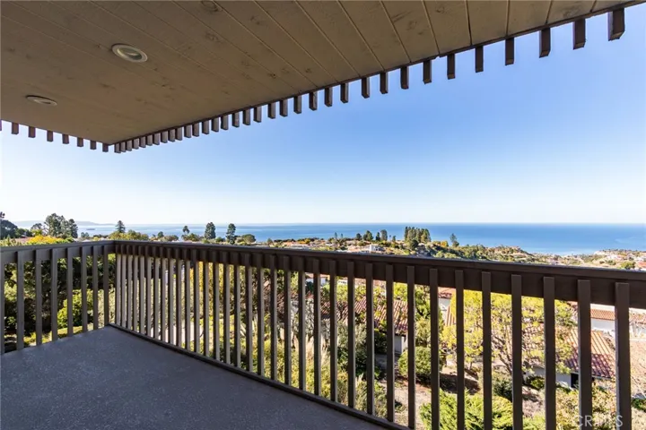 6542 Ocean Crest Drive C204, Rancho Palos Verdes, California 90275