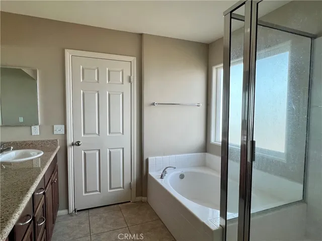 7526 Araby Avenue, 29 Palms, California 92277