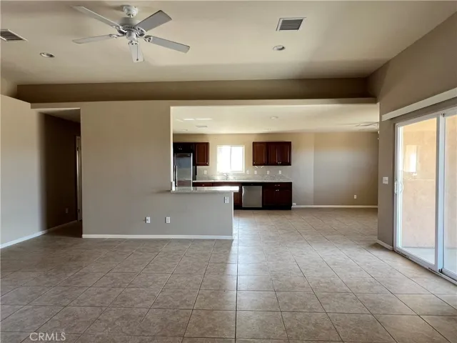7526 Araby Avenue, 29 Palms, California 92277