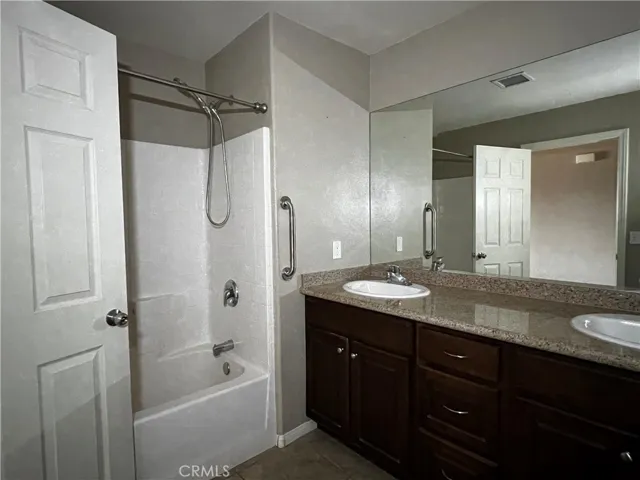 7526 Araby Avenue, 29 Palms, California 92277