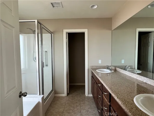 7526 Araby Avenue, 29 Palms, California 92277