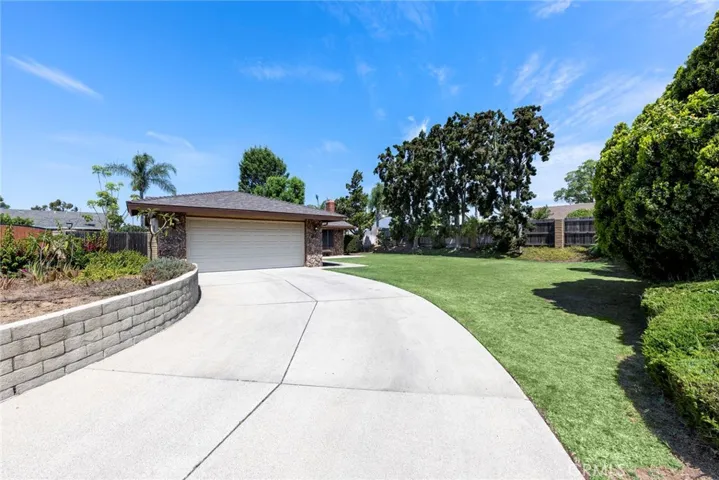 16927 Norfolk Circle, Yorba Linda, California 92886