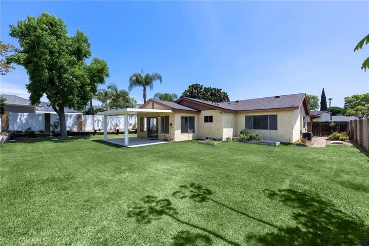 16927 Norfolk Circle, Yorba Linda, California 92886
