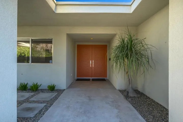 Double Door Entry
