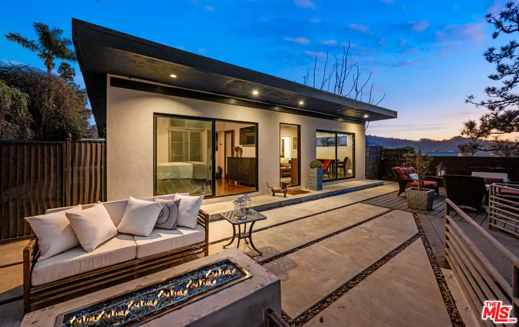 3838 Buena Park Drive, Studio City, California 91604 home-pic-6