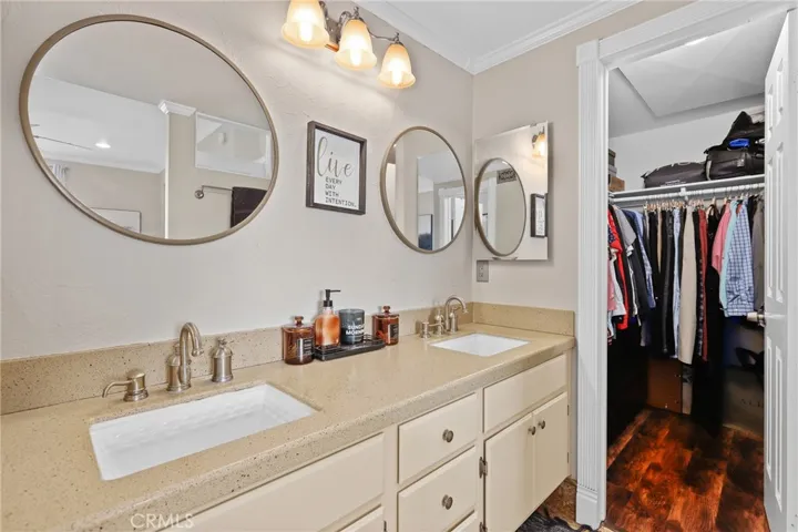 1176 S Miramar Avenue, Anaheim Hills, California 92808