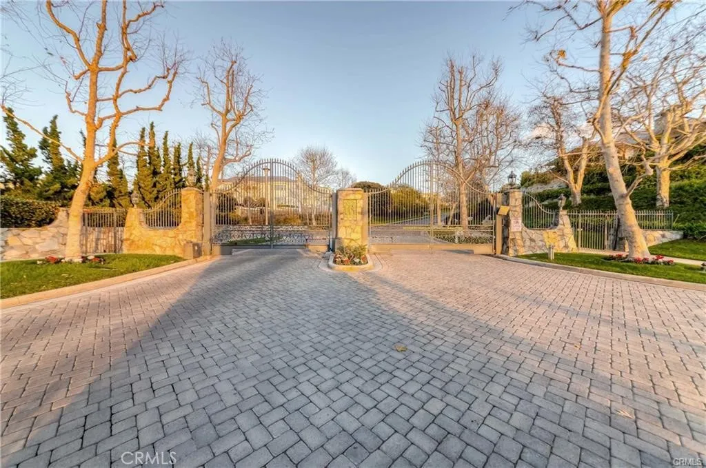 16 Lucerne 28, Newport Beach, California 92660 home-pic-50