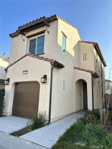 16075 Carrara Lane, Fontana, California 92336