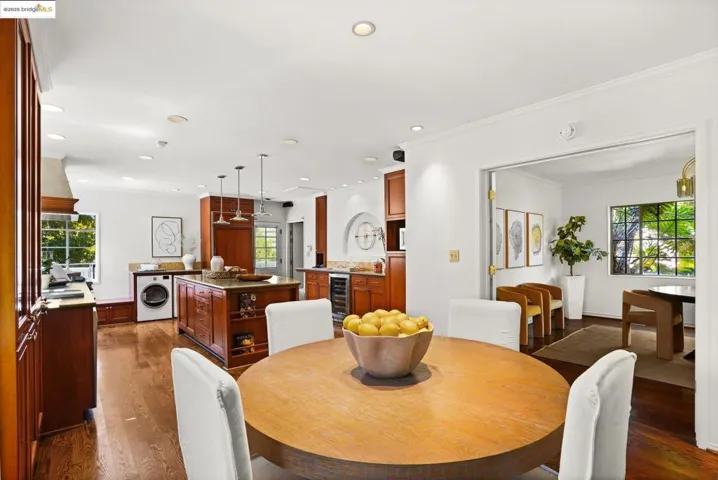 331 Saint James Dr, Piedmont, California 94611