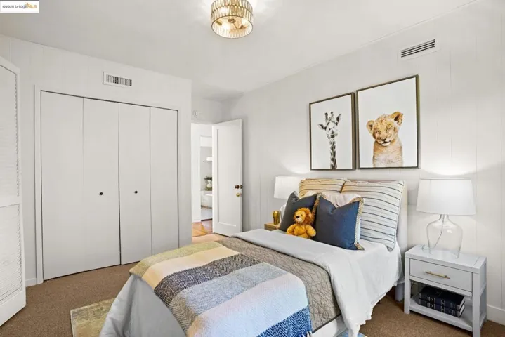 331 Saint James Dr, Piedmont, California 94611
