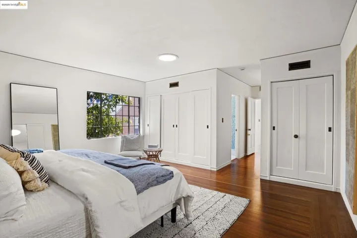 331 Saint James Dr, Piedmont, California 94611
