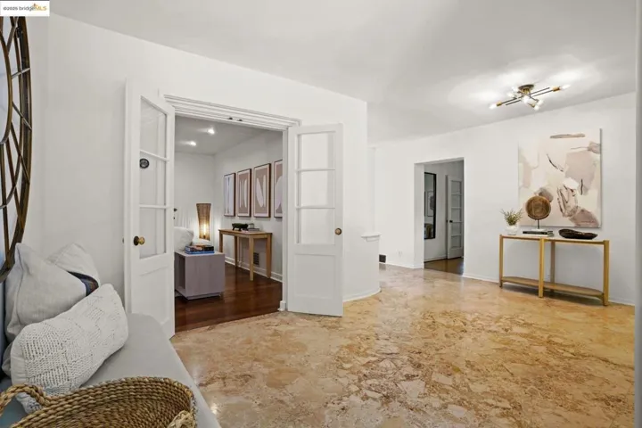 331 Saint James Dr, Piedmont, California 94611