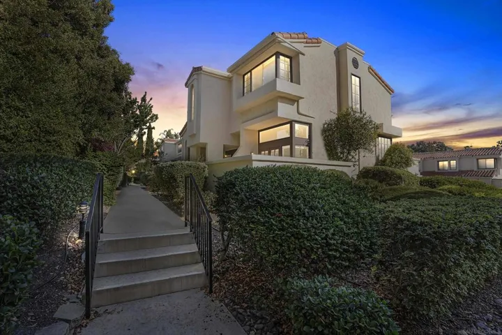 5715 Baltimore Dr 138, La Mesa, California 91942