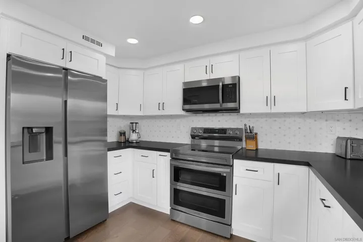 5715 Baltimore Dr 138, La Mesa, California 91942