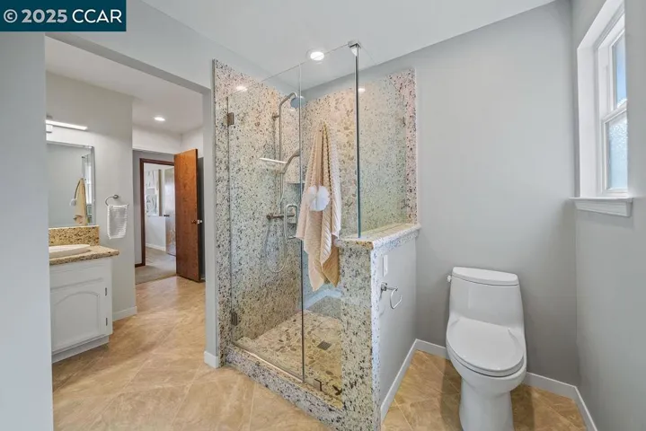 5750 Reynolds Pl, Concord, California 94521