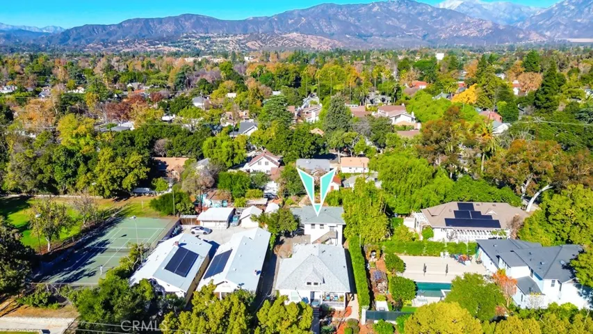 333 Harrison Avenue, Claremont, California 91711