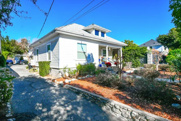 333 Harrison Avenue, Claremont, California 91711